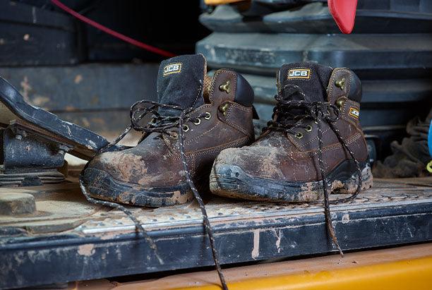 Jcb clearance safety boots